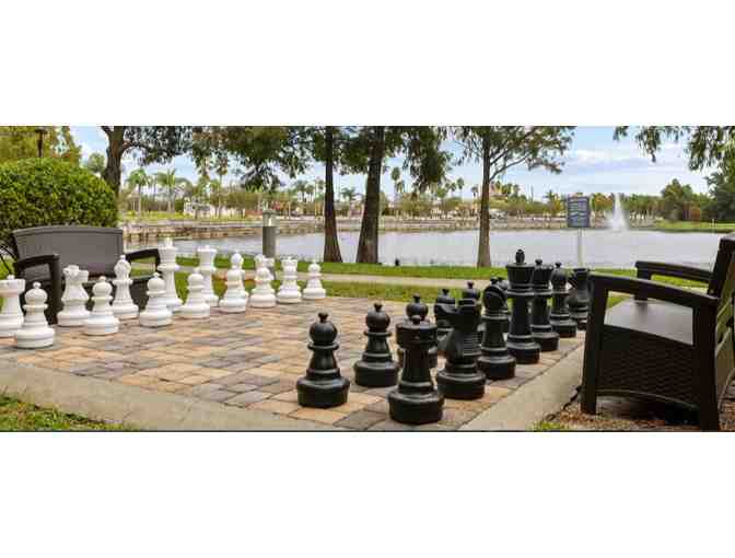 Enjoy 5 nights luxury condo @ Club Wyndham Cypress Palms Orlando, Florida