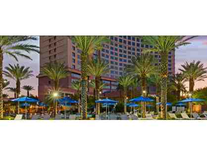 Enjoy 5 nights luxury condo @ Club Wyndham Desert Blue Las Vegas