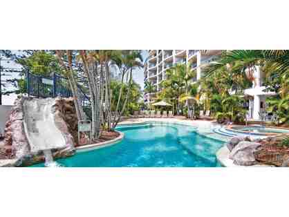 Enjoy 5 nights luxury condo @ Club Wyndham Golden Beach Queensland Australia