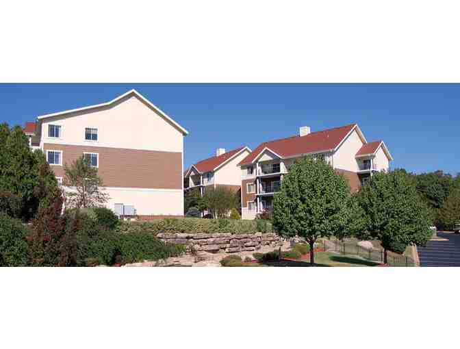Enjoy 5 nights luxury condo @ Club Wyndham Mountain Vista Branson, Missouri