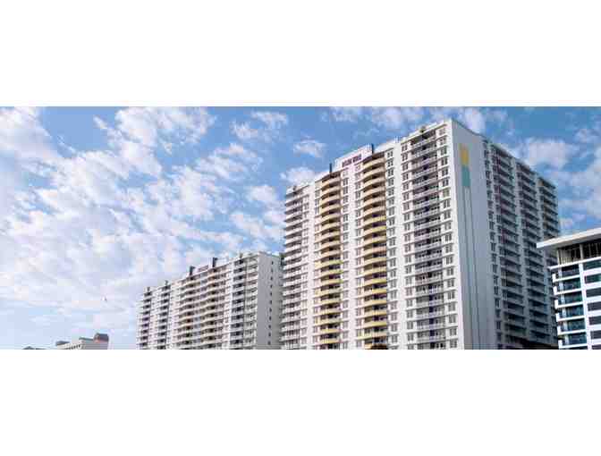 Enjoy 5 nights luxury condo @ Club Wyndham Ocean Walk, Daytona Beach, FL