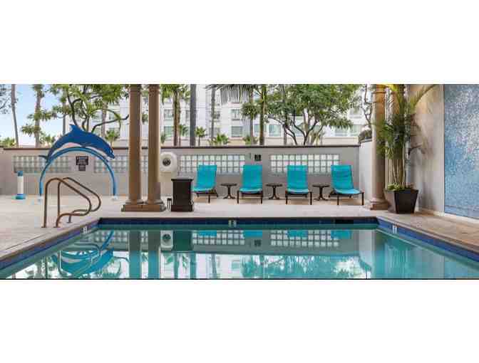 Enjoy 5 nights luxury condo @ Club Wyndham Peacock Suites, Anaheim, CA
