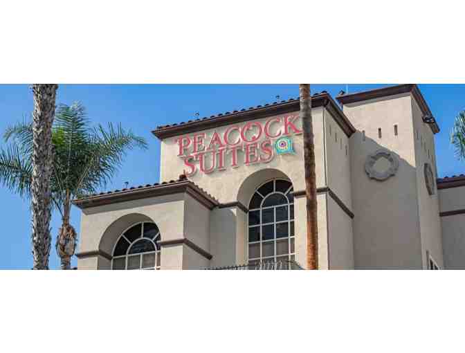 Enjoy 5 nights luxury condo @ Club Wyndham Peacock Suites, Anaheim, CA