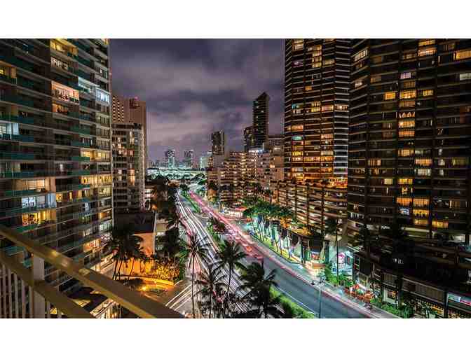 Enjoy 5 nights luxury condo @ Club Wyndham Royal Garden at Waikiki, Honolulu, HI