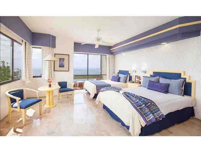 Enjoy 5 nights luxury condo @ El Cid El Moro Beach Hotel, Mazatlan, SIN