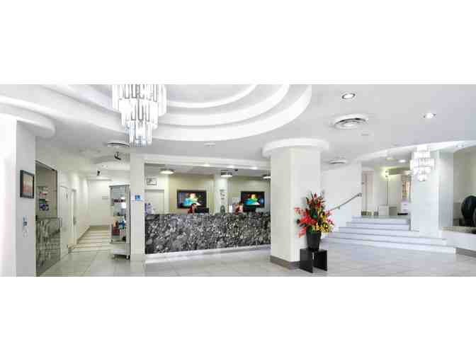 Enjoy 5 nights luxury condo @ Ramada Resort Golden Beach, Golden Beach, QLD