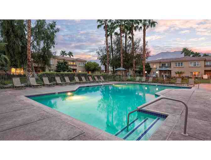 Enjoy 5 nights luxury condo @ WorldMark Cathedral City Palm Springs