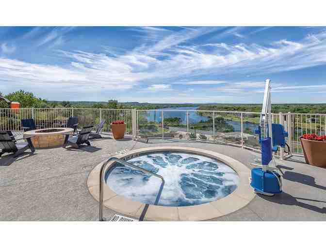Enjoy 5 nights luxury condo @ WorldMark Marble Falls Texas