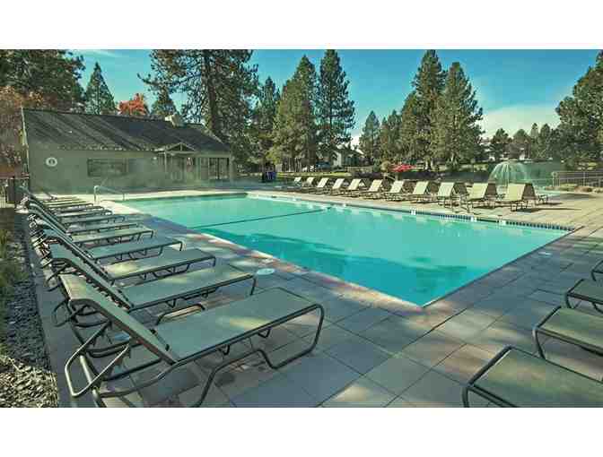 Enjoy 5 nights luxury condo @ WorldMark Seventh Mountain Resort Bend, Oregon