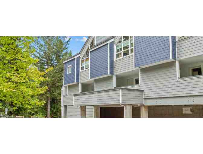 Enjoy 5 nights luxury condo @ WorldMark Sundance, Whistler, BC