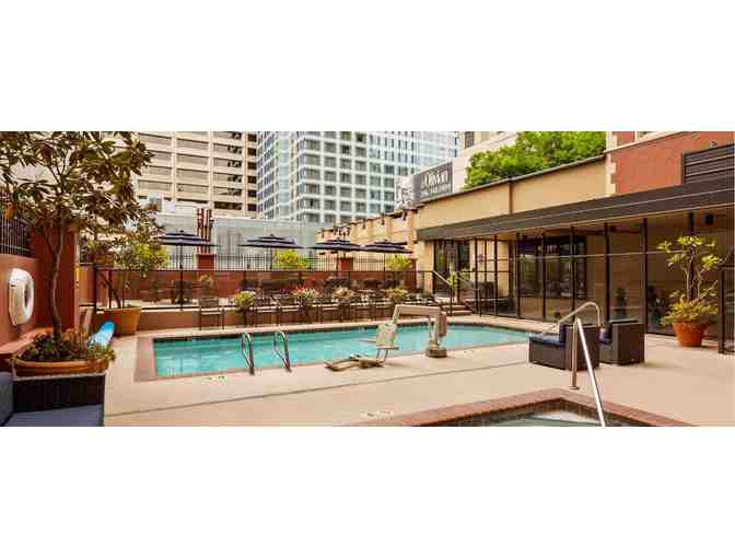 Enjoy 5 nights luxury condo @ WorldMark The Camlin, Seattle, WA
