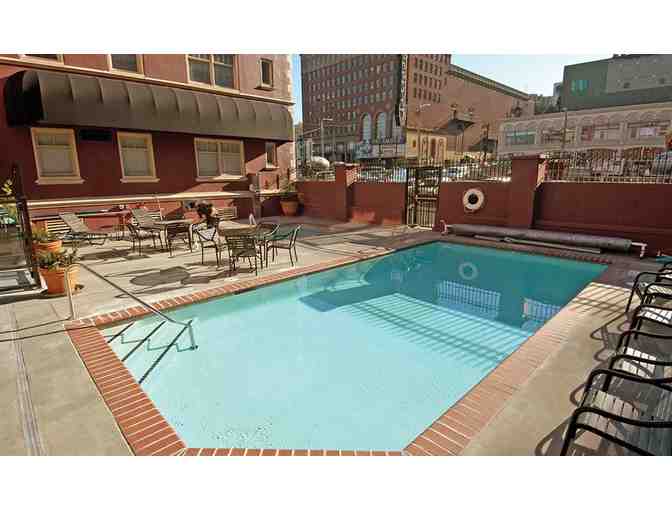 Enjoy 5 nights luxury condo @ WorldMark The Camlin, Seattle, WA