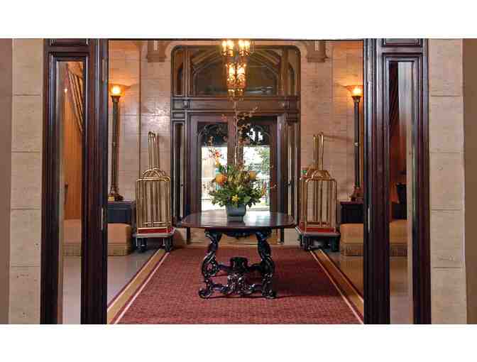 Enjoy 5 nights luxury condo @ WorldMark The Camlin, Seattle, WA