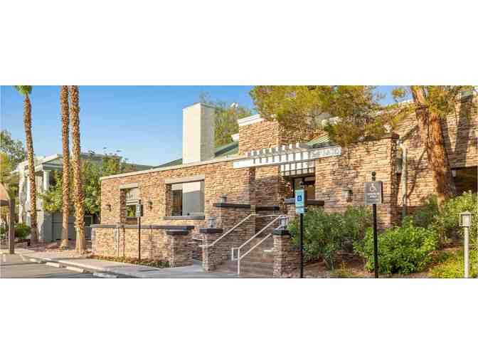 Enjoy 5 nights luxury condo @ WorldMark Tropicana Avenue, Las Vegas, NV