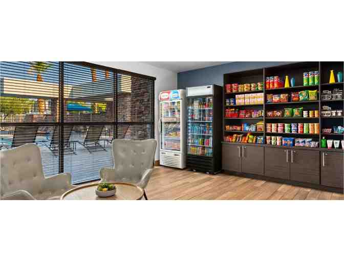 Enjoy 5 nights luxury condo @ WorldMark Tropicana Avenue, Las Vegas, NV