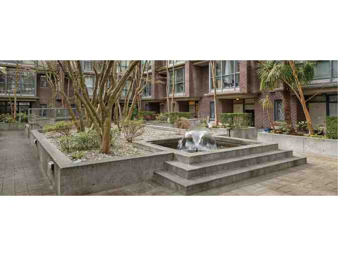 Enjoy 5 nights luxury condo @ WorldMark The Canadian, Vancouver, BC