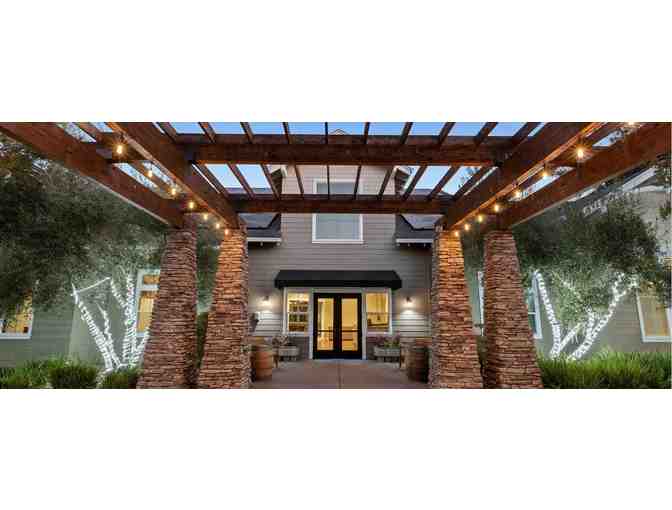 Enjoy 5 nights luxury condo @ WorldMark Windsor, Windsor, CA