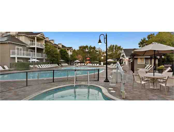 Enjoy 5 nights luxury condo @ WorldMark Windsor, Windsor, CA