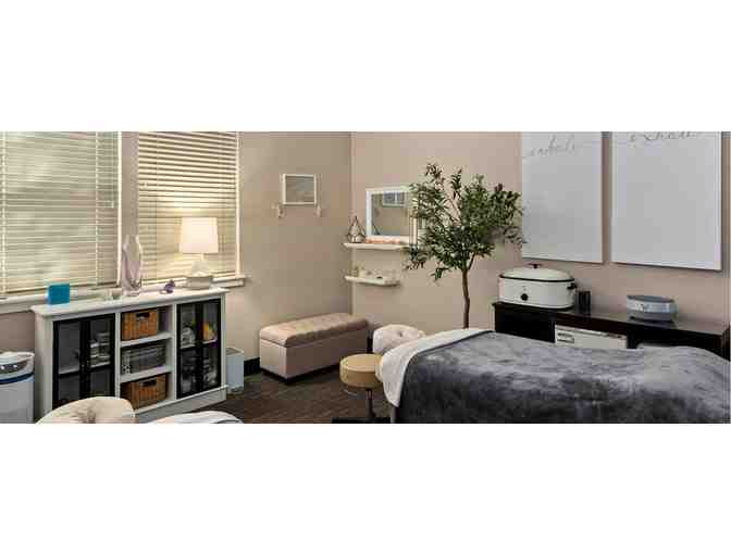 Enjoy 5 nights luxury condo @ WorldMark Windsor, Windsor, CA