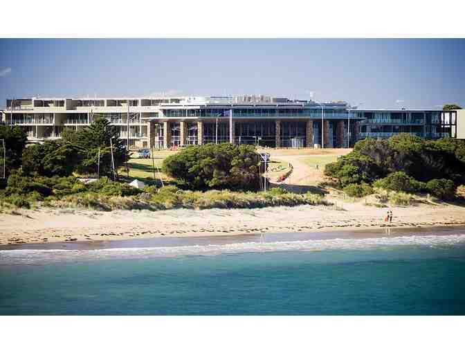 Enjoy 5 nights luxury condo @ Wyndham Vacation Resorts Asia Pacific Torquay, Torquay, VIC