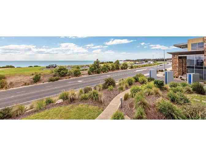 Enjoy 5 nights luxury condo @ Wyndham Vacation Resorts Asia Pacific Torquay, Torquay, VIC