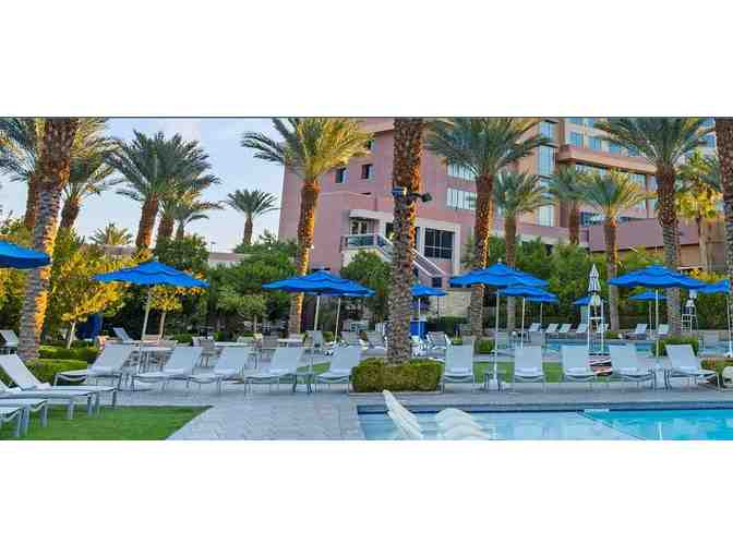 3 nights Luxury Las Vegas Suite + Rounds of golf - Photo 2