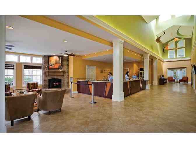 4 night Luxe Nashville stay + Karoke Waylon Jennings Studio!