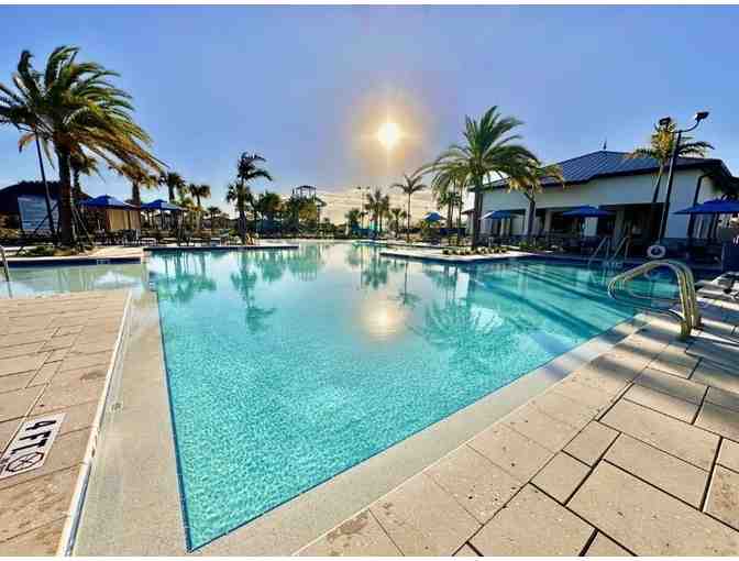 7-Night Orlando Stay for 16 in 8-Bedroom Home with $250 Disney Credit