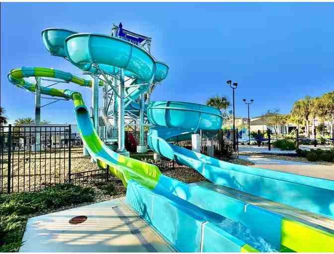 7-Night Orlando Stay for 16 in 8-Bedroom Home with $250 Disney Credit