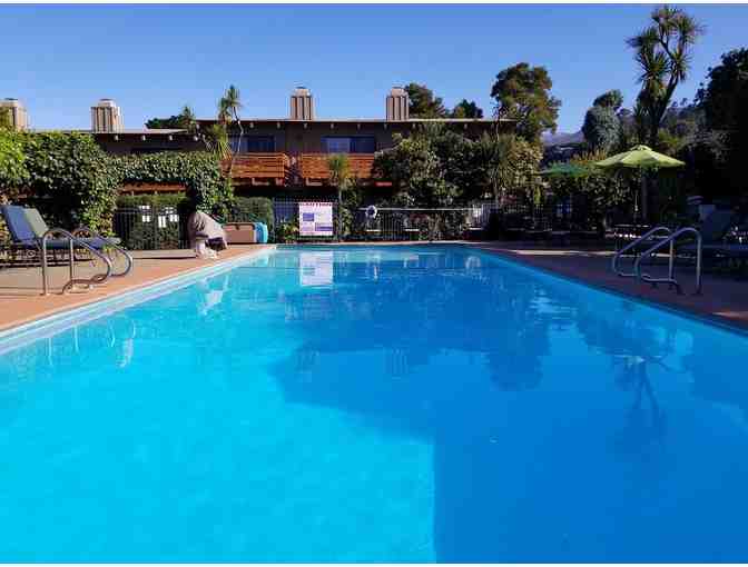 Enjoy 4 nights luxury Carmel Valley Lodge, California 4.3* - Photo 8