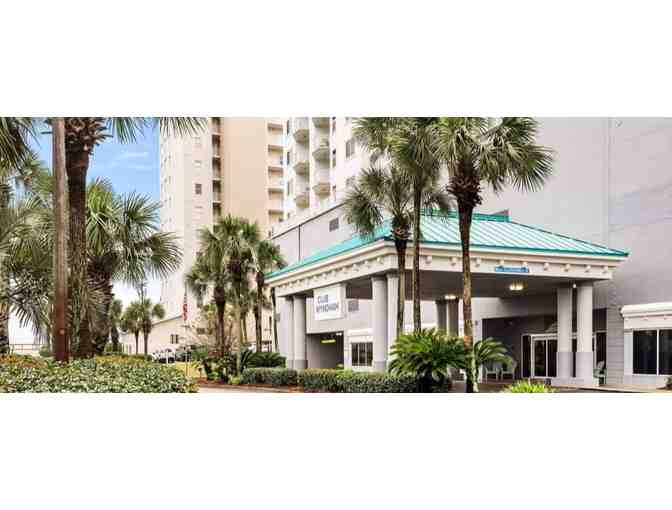 Enjoy 5 nights luxury condo @ Club Wyndham at Majestic Sun Destin+ 30A Distilling Co