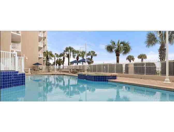 Enjoy 5 nights luxury condo @ Club Wyndham at Majestic Sun Destin+ 30A Distilling Co