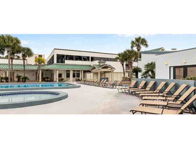 Enjoy 5 nights luxury condo @ Club Wyndham Bay Club II Big Island Hawaii + Emerald Coast W