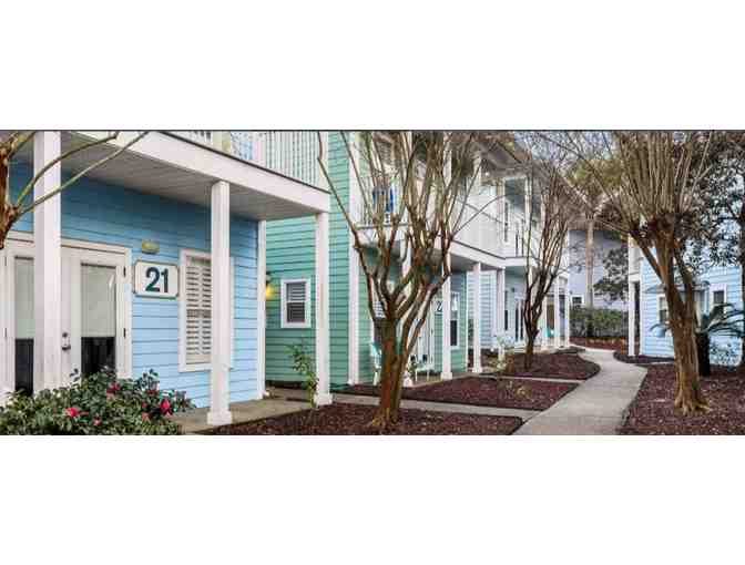 Enjoy 5 nights luxury condo @ Club Wyndham Beach Street Cottages Destin, Florida + Distill