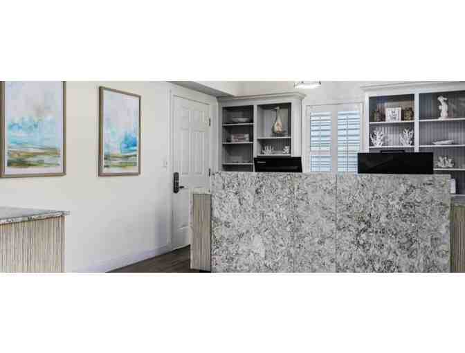 Enjoy 5 nights luxury condo @ Club Wyndham Beach Street Cottages Destin, Florida + Distill