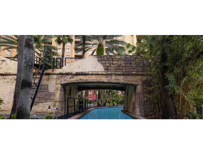 Enjoy 5 nights luxury condo @ Club Wyndham Bonnet Creek Orlando, Fl + Quantum Leap Winery