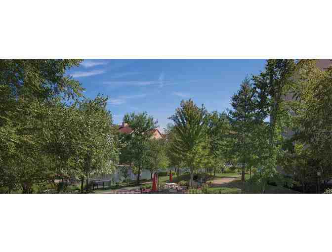 Enjoy 5 nights luxury condo @ Club Wyndham Branson Missouri + Crown Valley Distillery Cred