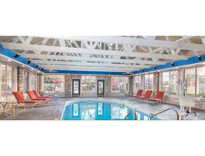 Enjoy 5 nights luxury condo @ Club Wyndham Branson Missouri + Crown Valley Distillery Cred