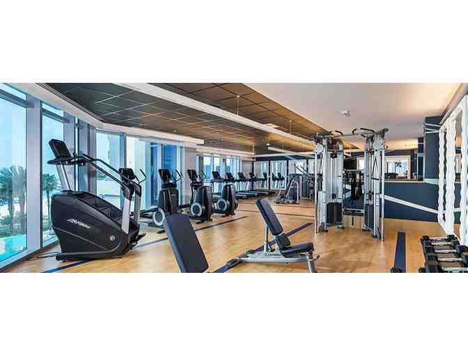 Enjoy 5 nights luxury condo @ Club Wyndham Clearwater Beach Florida + Aspirations Winery