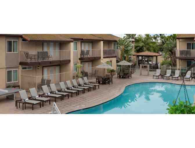 Enjoy 5 nights luxury condo @ Club Wyndham Dolphin's Cove Anahiem, California + Colony Win