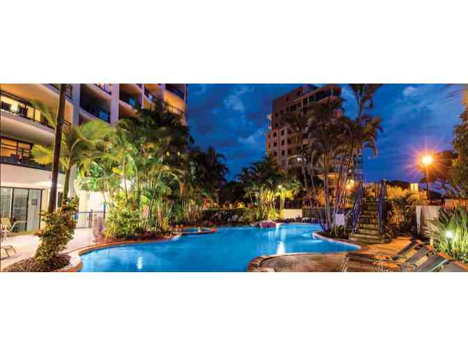 Enjoy 5 nights luxury condo @ Club Wyndham Golden Beach Queensland Australia + Beachtree D