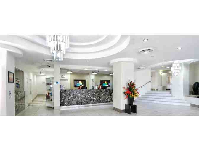 Enjoy 5 nights luxury condo @ Club Wyndham Golden Beach Queensland Australia + Beachtree D