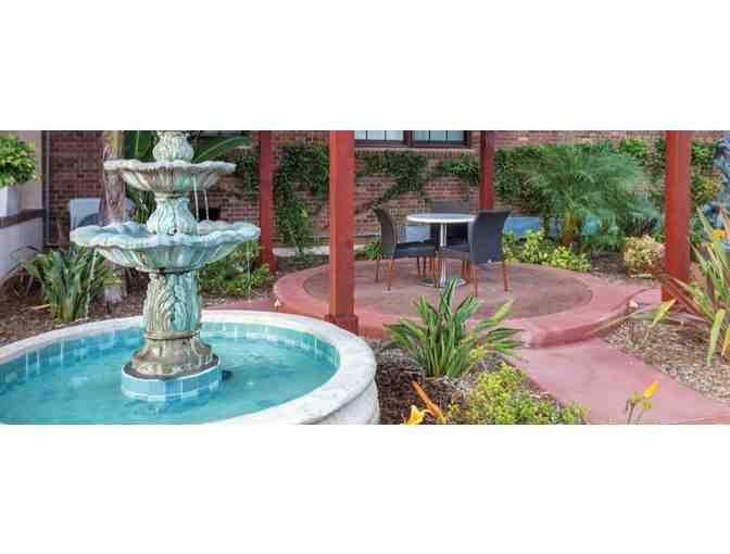 Enjoy 5 nights luxury condo @ Club Wyndham Inn at the Park San Diego + Wine & Spirti tour