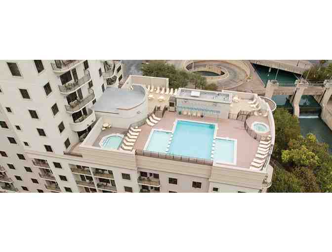 Enjoy 5 nights luxury condo @ Club Wyndham La Cascada San Antonio, Texas +Daniel Lane Vine