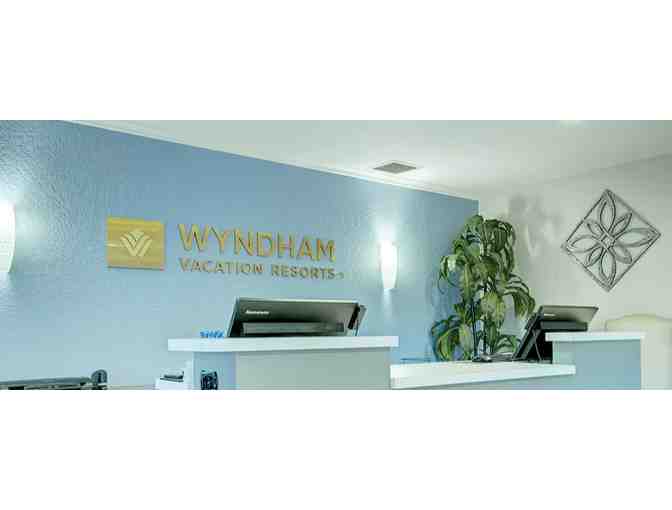 Enjoy 5 nights luxury condo @ Club Wyndham Orlando International, Orlando, FL +The Winery