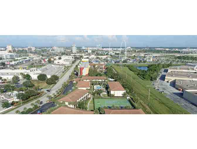 Enjoy 5 nights luxury condo @ Club Wyndham Orlando International, Orlando, FL +The Winery