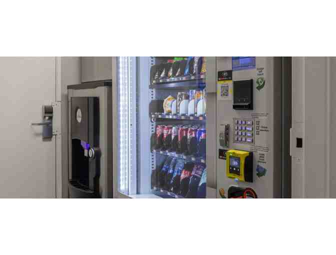 Enjoy 5 nights luxury condo @ Club Wyndham Peacock Suites, Anaheim, CA + Winery At Main St