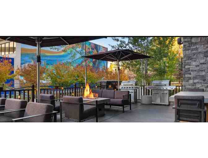 Enjoy 5 nights luxury condo @ Club Wyndham Resort at Avon, Eagle County, CO + Vin48 Credit