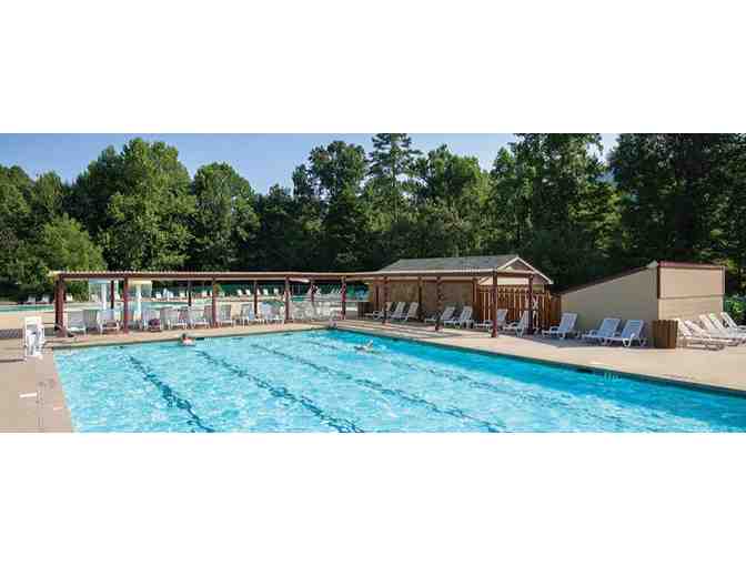 Enjoy 5 nights luxury condo @ Club Wyndham Resort at Fairfield Mountains + Fae Nectar