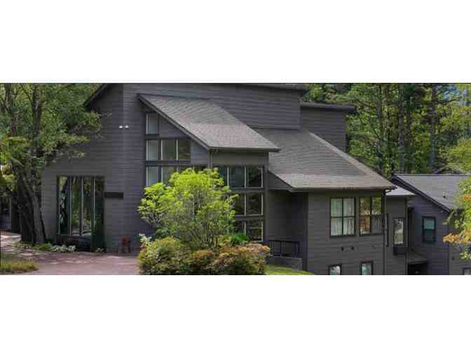 Enjoy 5 nights luxury condo @ Club Wyndham Resort at Fairfield Sapphire Valley + Whiteside